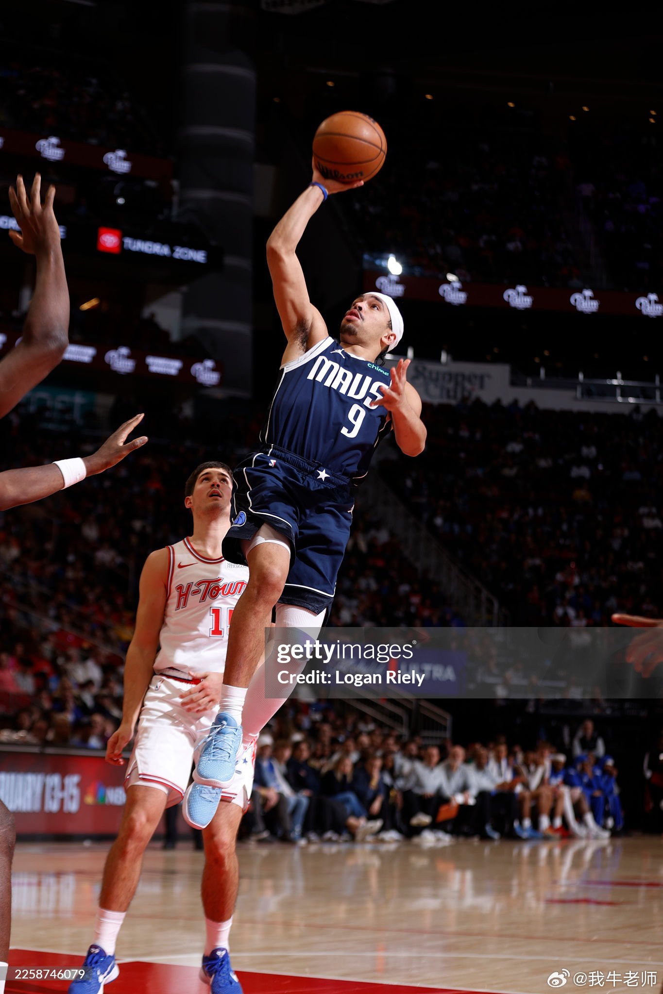 MFFL 据消息人士透露，达拉斯将双向合同球员内姆哈德转正。灰熊战胜独行侠灰熊v