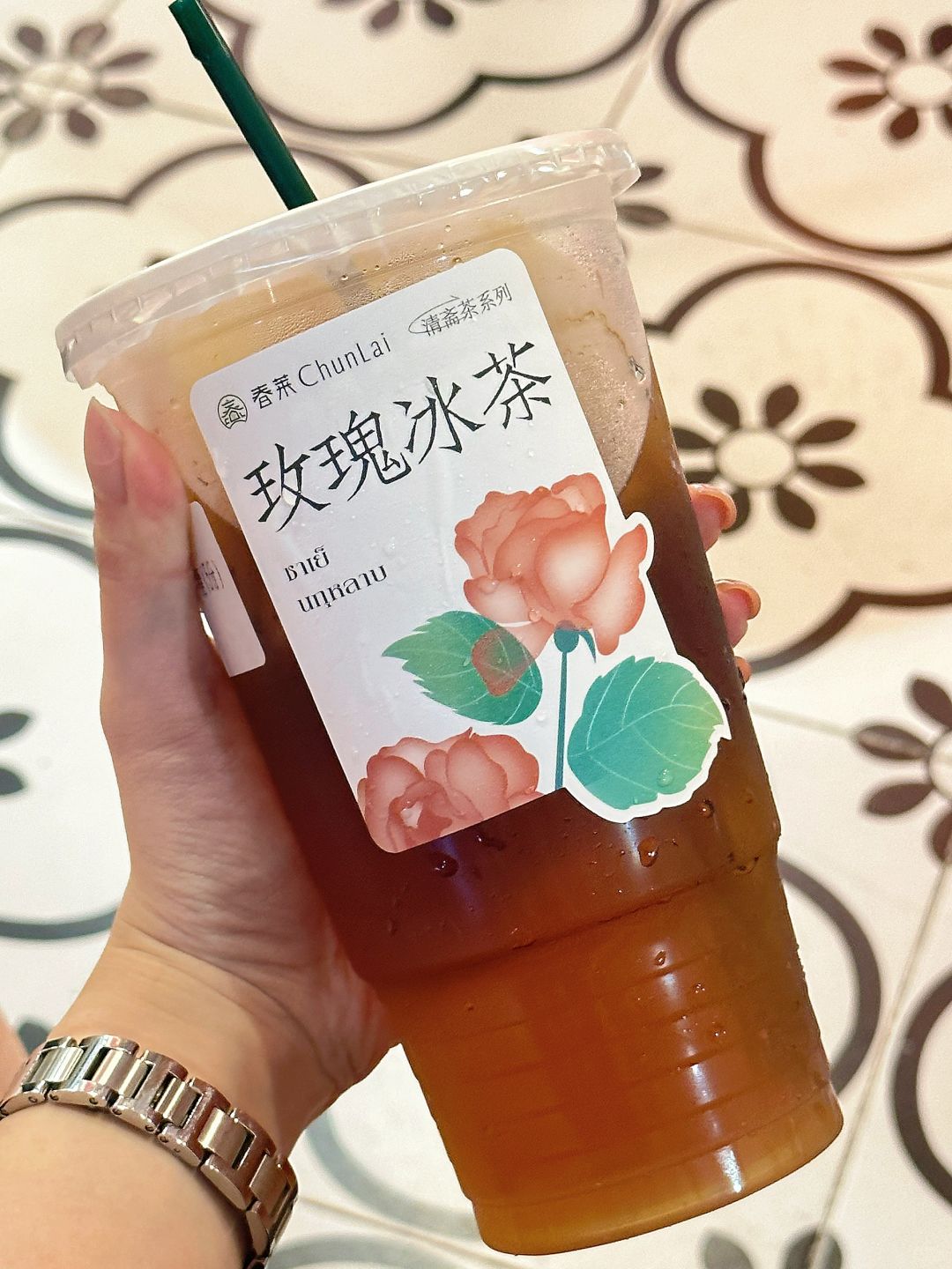 （广州）1L超大杯的玫瑰冰茶平价好好喝啊！！