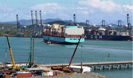 为了对中国下黑手，美国开始不择手段，清除美军基地的理由有了？
 
中国在拉美的2