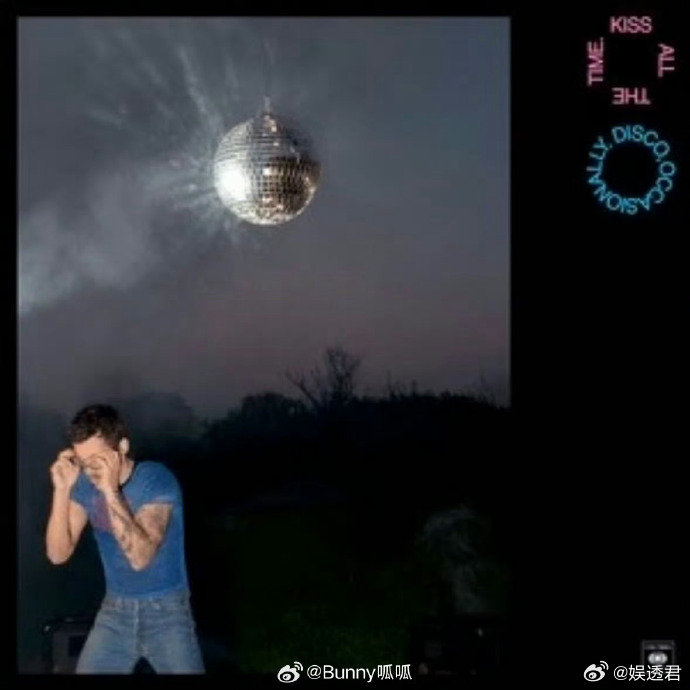 HarryStyles回归神专谁还在循环HarryStyles新专！我本人！从主