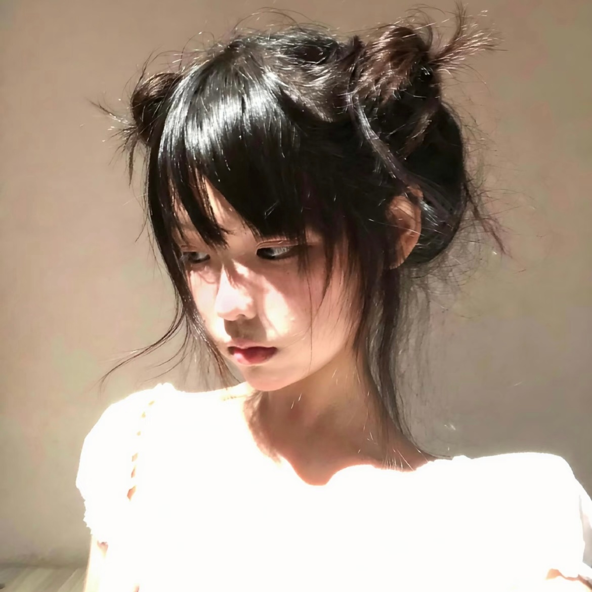 “夏季与我们的生命曾是同一种质地” 