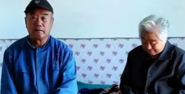 2000年，辽宁夫妻借款7万送女儿去德国留学，21年未见，临死才知女儿已成为德国