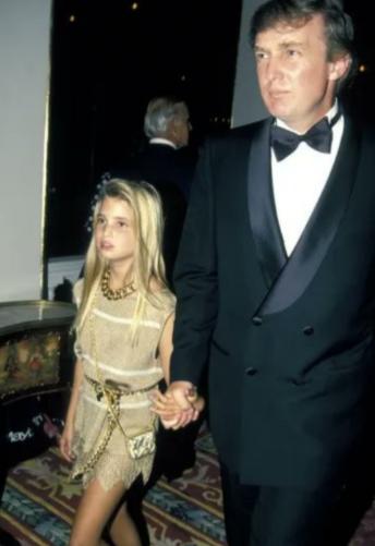 其实，伊万卡和特朗普之间的乱伦事情传了很久了。

这种传闻可不是最近才冒出来的，