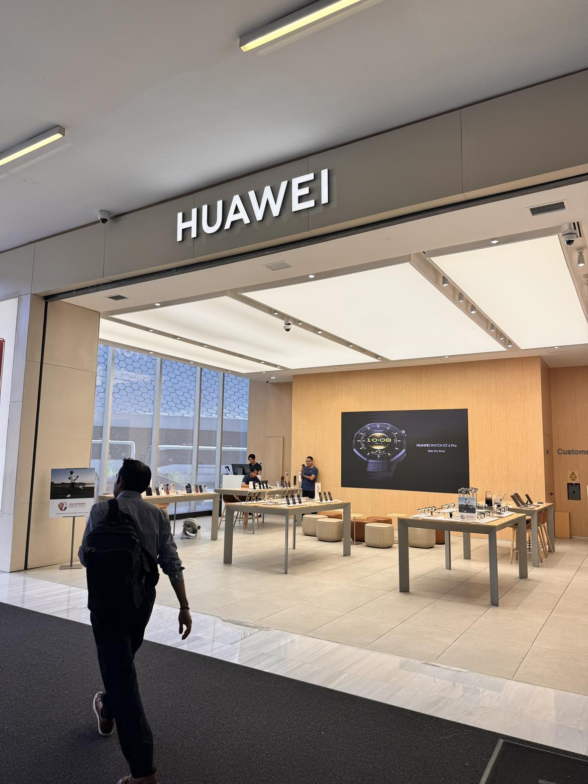 这竟然是墨西哥的商场
乍一看还以为是国内
电车出海 大v聊车