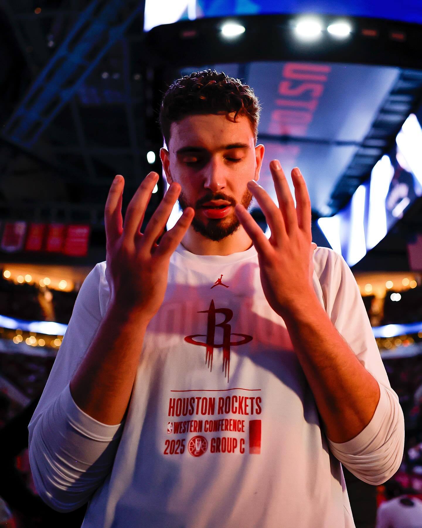 阿尔佩伦·申京本赛季场均数据📊▪️23.0 得分 （创生涯新高）▪️10.3 