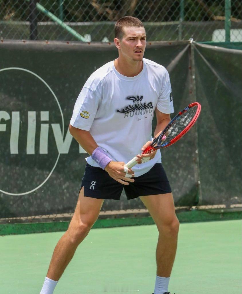 丰塞卡也换了寸头造型，好看吗？体育大赏年度体育榜样力量