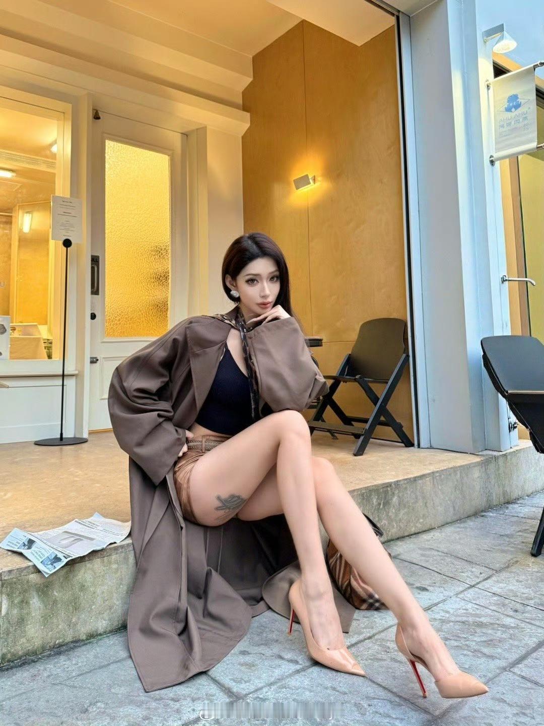 请喝咖啡的姐姐