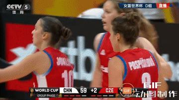 看看这两个动图，非常体会到捷克球员球迷冰火两重天的心情！
几分钟前，常规时间只剩
