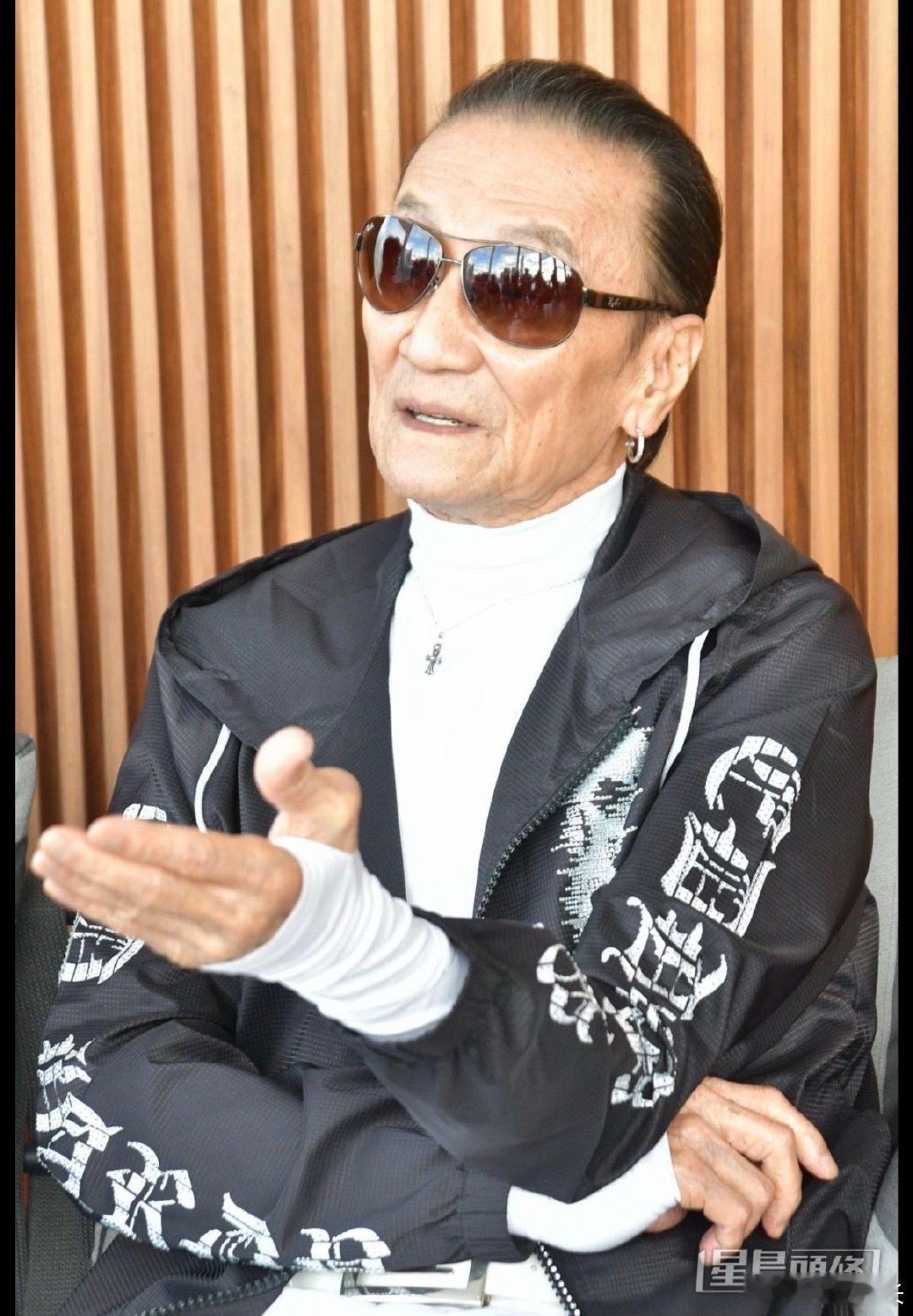 张柏芝月中火速安排大儿子提前返港张柏芝月中安排大儿子提前回香港张柏芝月中火速安排