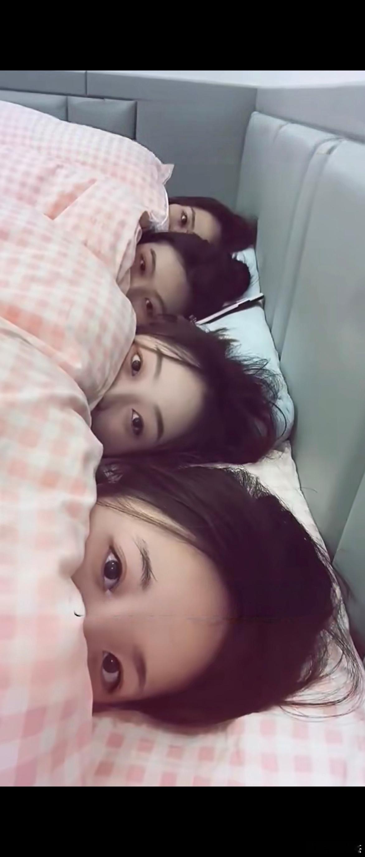 卸妆后睡觉的样子，你来排一下顺序。