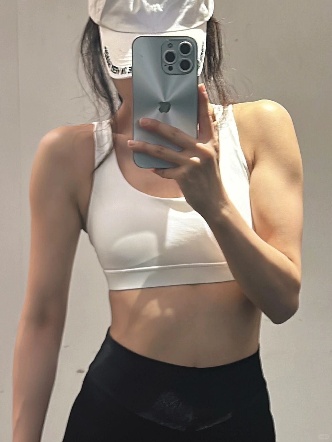 你撸铁时耳机🎧里的bgm是什么？