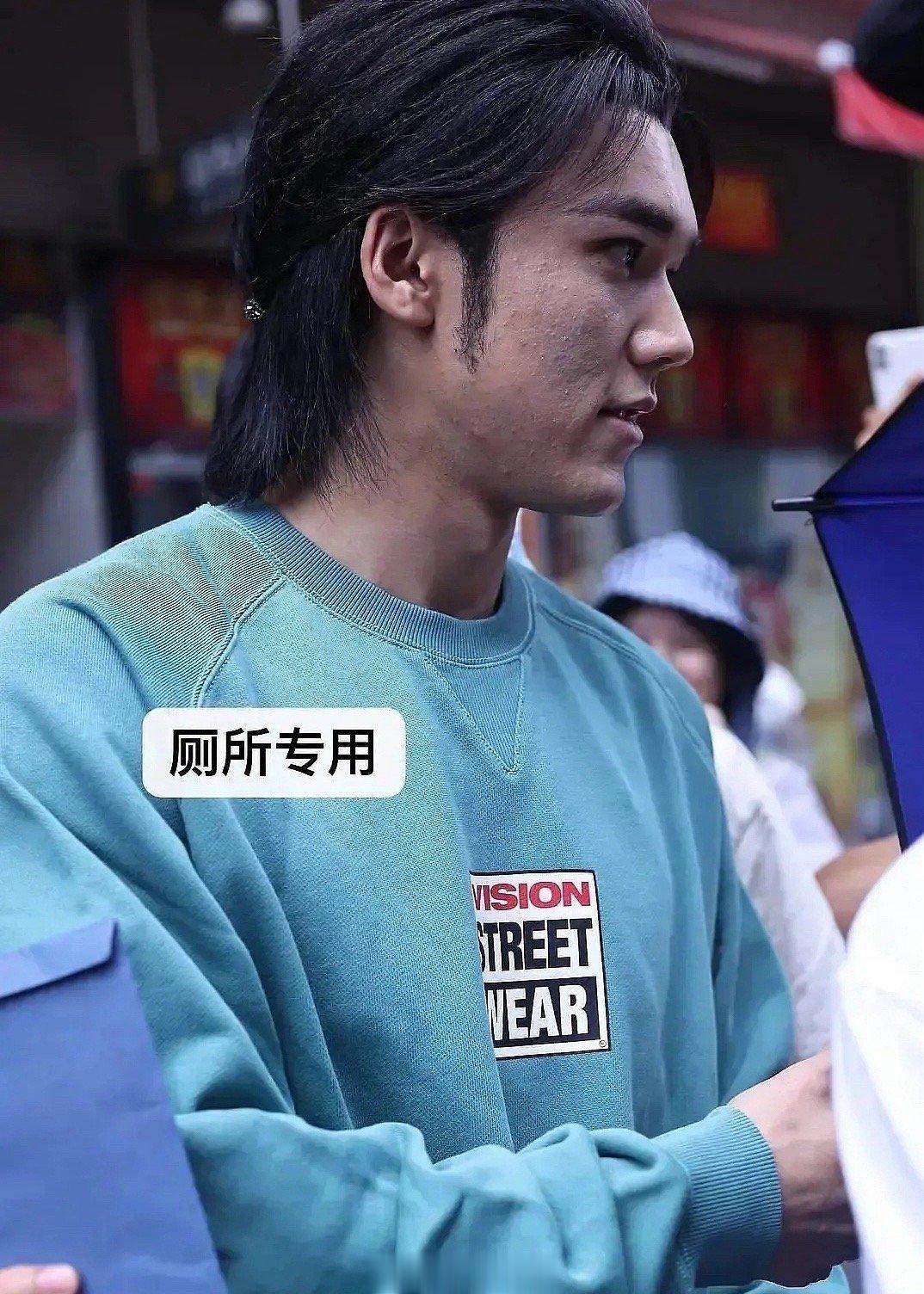 #陈牧驰站姐脱粉回踩#陈牧驰衣服感觉像捡来的？为啥衣服那么脏？啊这[哆啦A梦害怕
