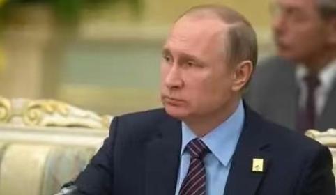 普京现在心里应该很复杂，他可能没想到，多年前卖给东方大国的S400防空系统，如今