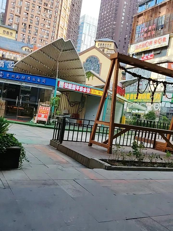 A股的很多上市公司，上市的时候，红红火火，一副要改变世界的样子，可等过了5年，1