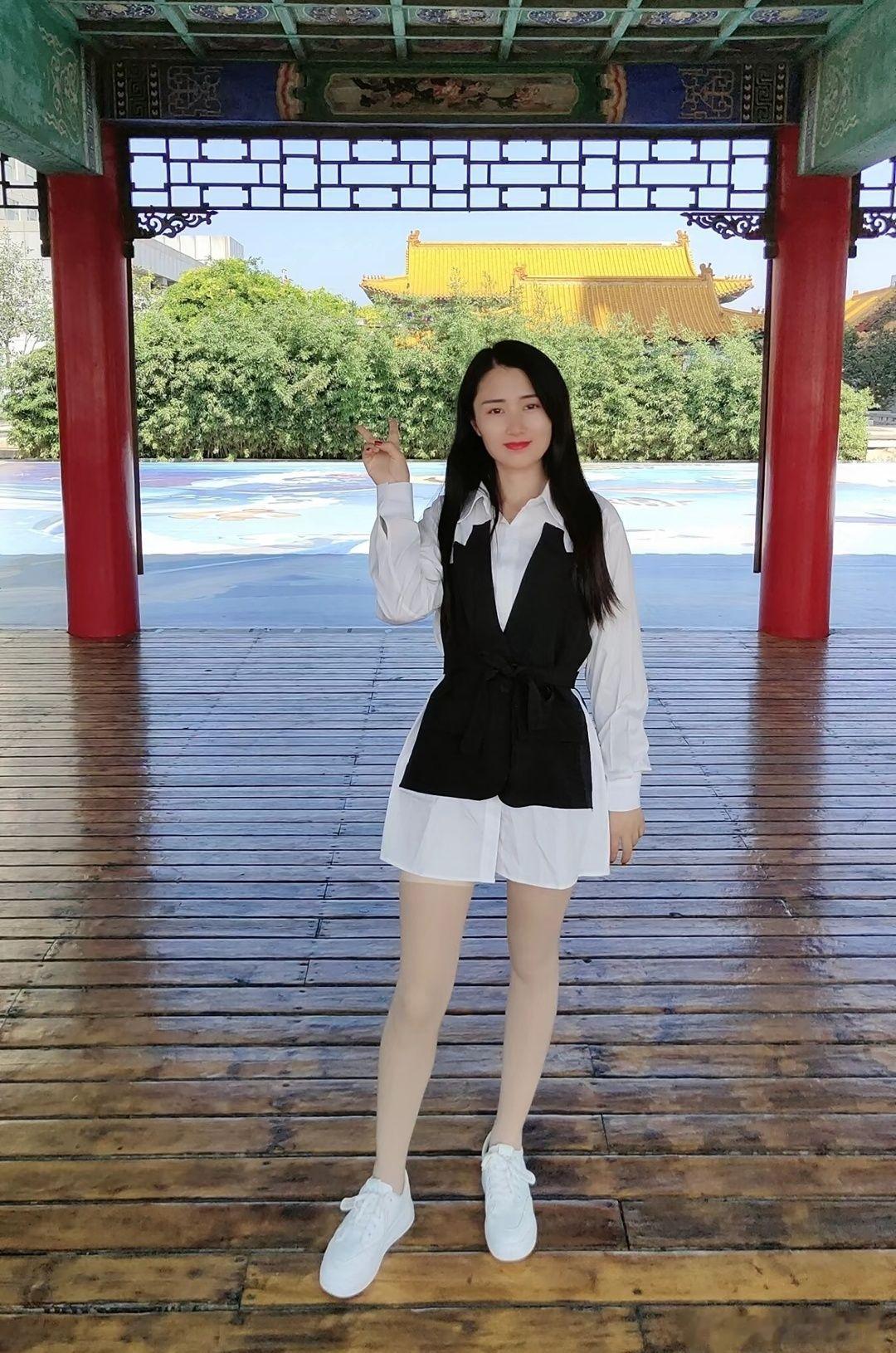 今天穿什么 简简单单，舒服 