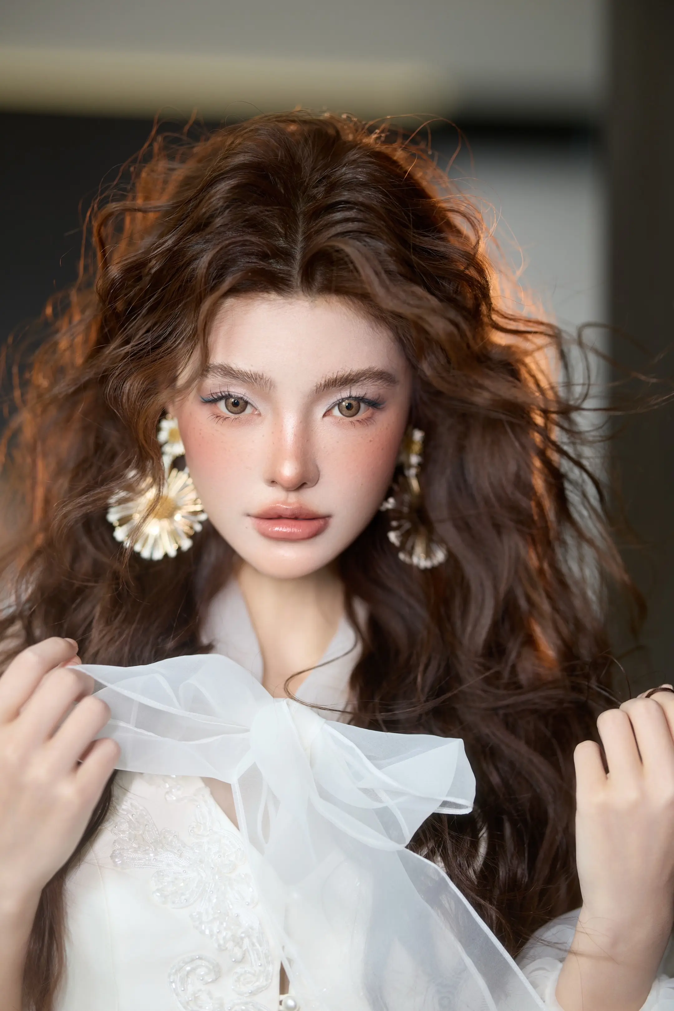 轻亚裔混血妆。商丘婚纱商丘瑞希