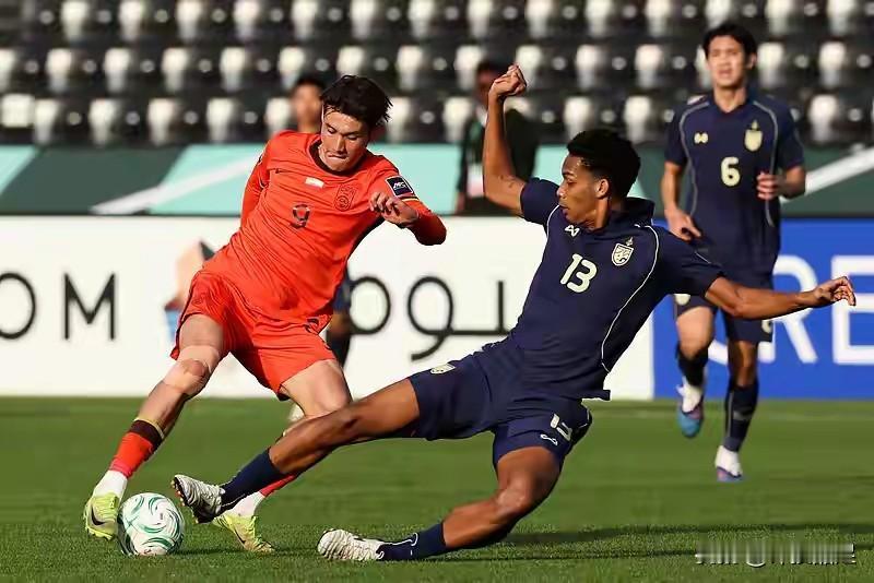 0-0守平乌兹别克？
原以为U23国足拥有技术灵动、擅长边路突破的王钰栋和身体强