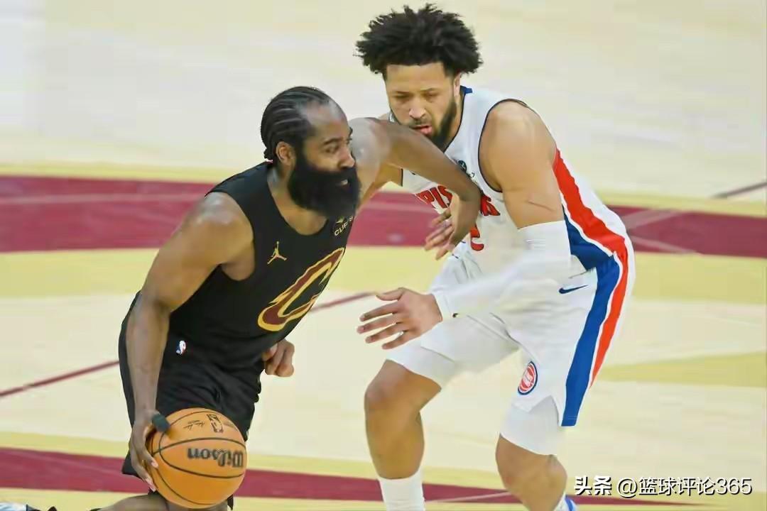 骑士与活塞4次交手，战绩2胜2负。假如季后赛相遇，谁能胜出？

第1次交手：骑士