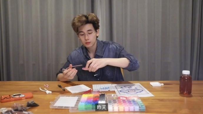胡先煦看了给阿嬷的情书胡先煦推荐给阿嬷的情书小胡这波观影后的发言真的太有水平了，