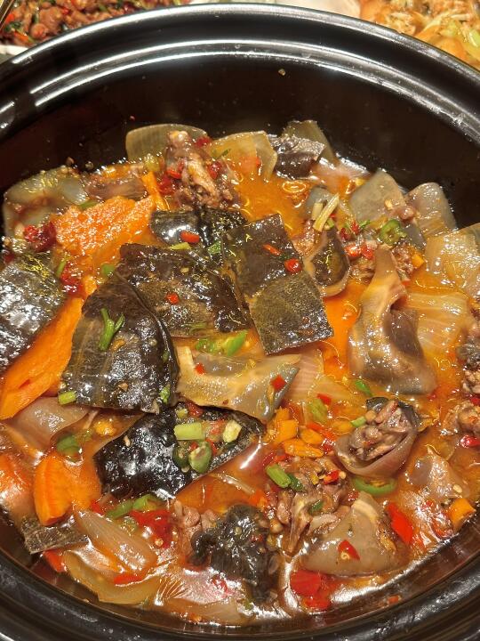 一家不需要营销的湘菜馆～