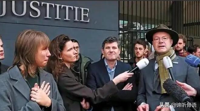 这一回中国可真要杀鸡给猴看了。中国实在忍无可忍，终于要杀鸡给猴看了，谁是这只鸡？