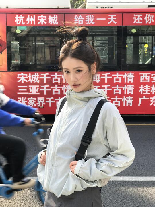 《关于本公主在全国景区被迫走穴这件事》