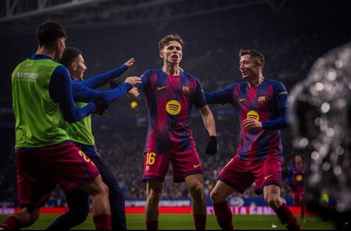 两极反转！巴萨输切尔西后各项赛事8连胜，输皇马后联赛9连胜1月4日西甲第18轮，