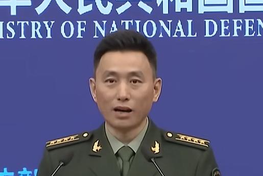 “何剑”这个名字火了，但火的不是人，而是它背后的谐音——“核舰”。就在刚刚，国防