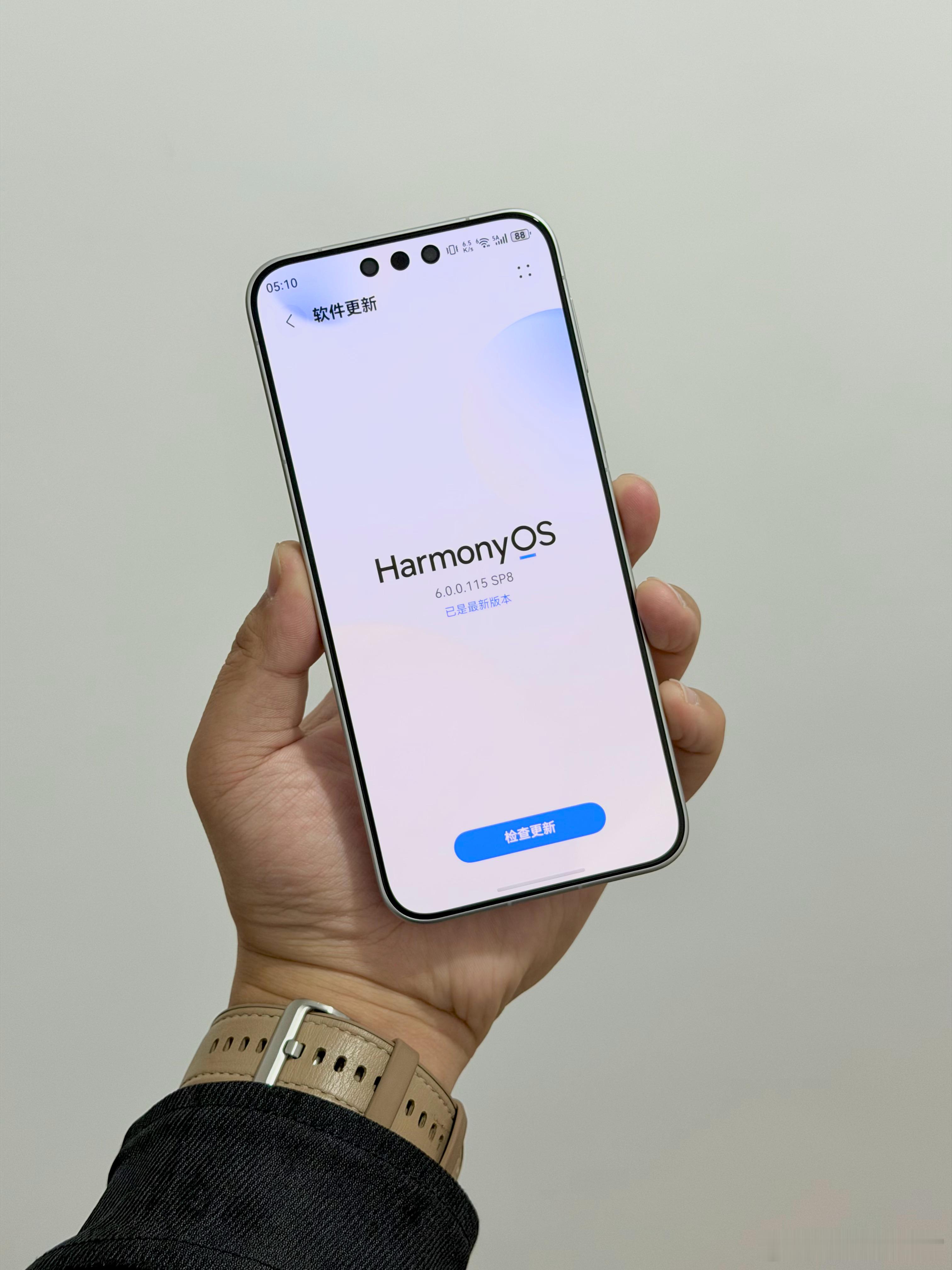 华为鸿蒙从华为Mate70 Pro+、Pura80 Pro+上的鸿蒙6，一直用到