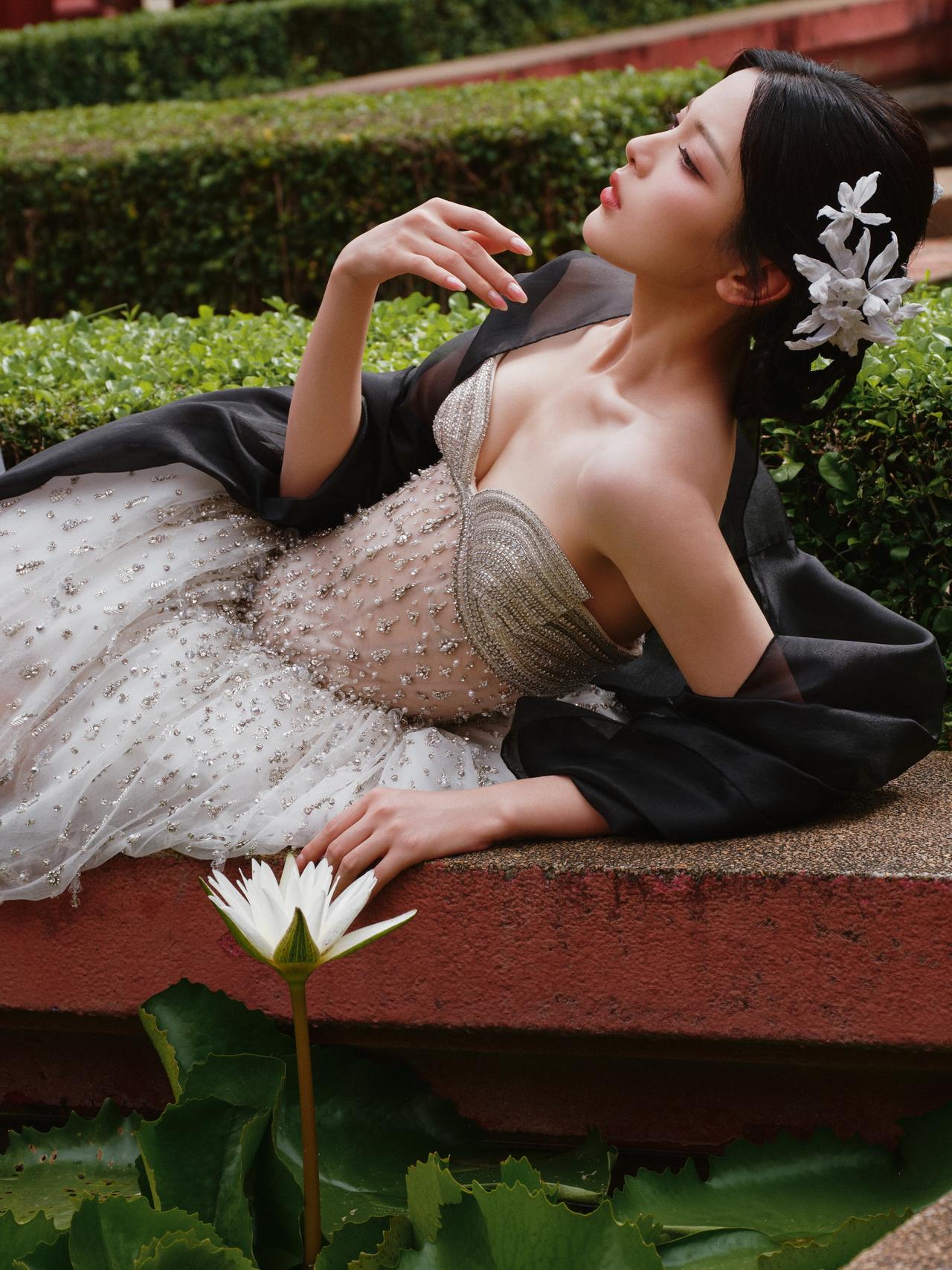杨超越