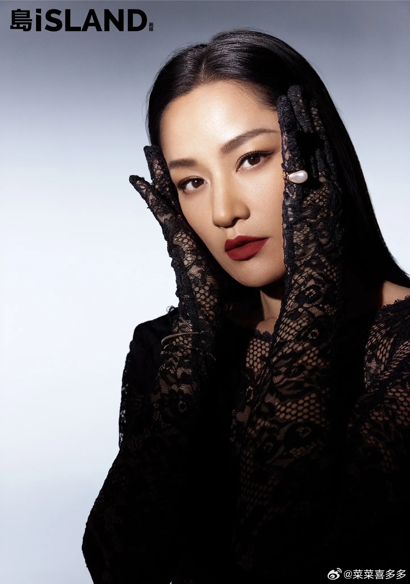 瞿颖 西班牙人嘴巴果然性感小时候瞿颖可红了，本来是超模出身，身材特别好;后来又在