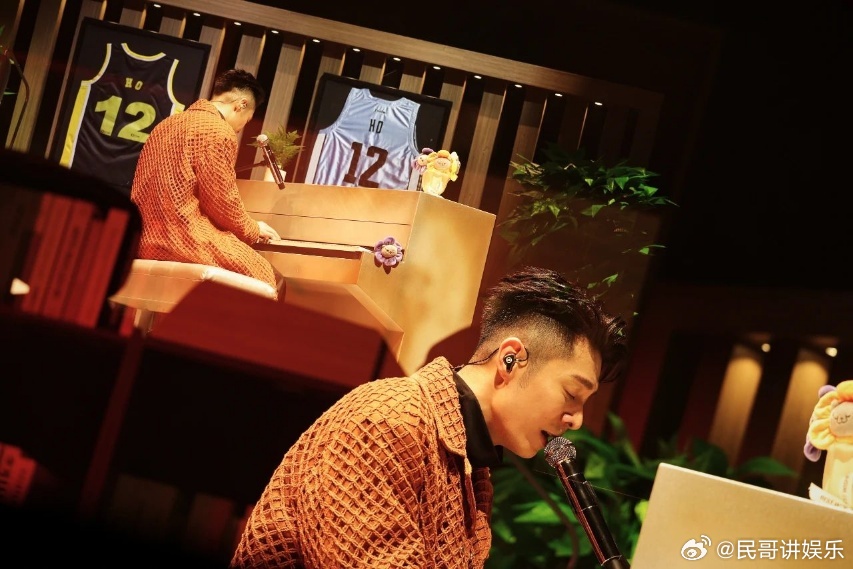 周柏豪ChapterIV巡演周柏豪ChapterIV巡演清远站家人们，周柏豪又来