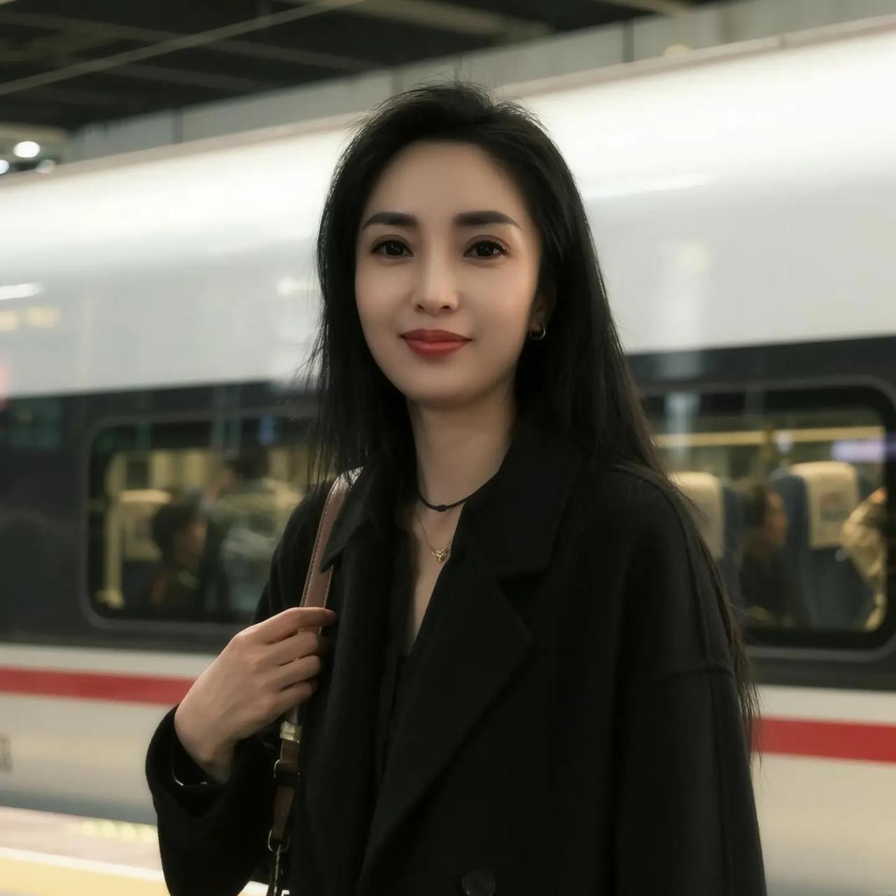 台词写得太戳心了，每一句都直抵灵魂，忍不住反复截图保存。