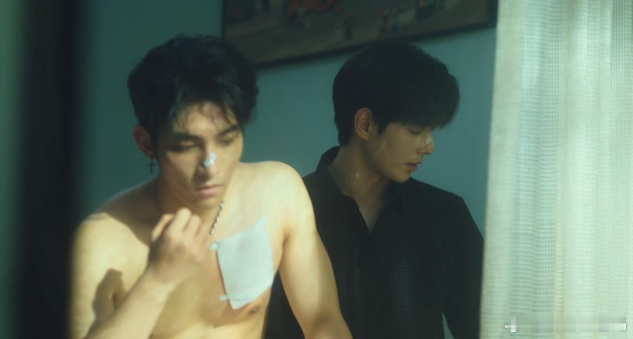 港城361 真的愿意看幸章力一直在成人赛道走下去，这种成熟向的张力太上头。幸卓辉