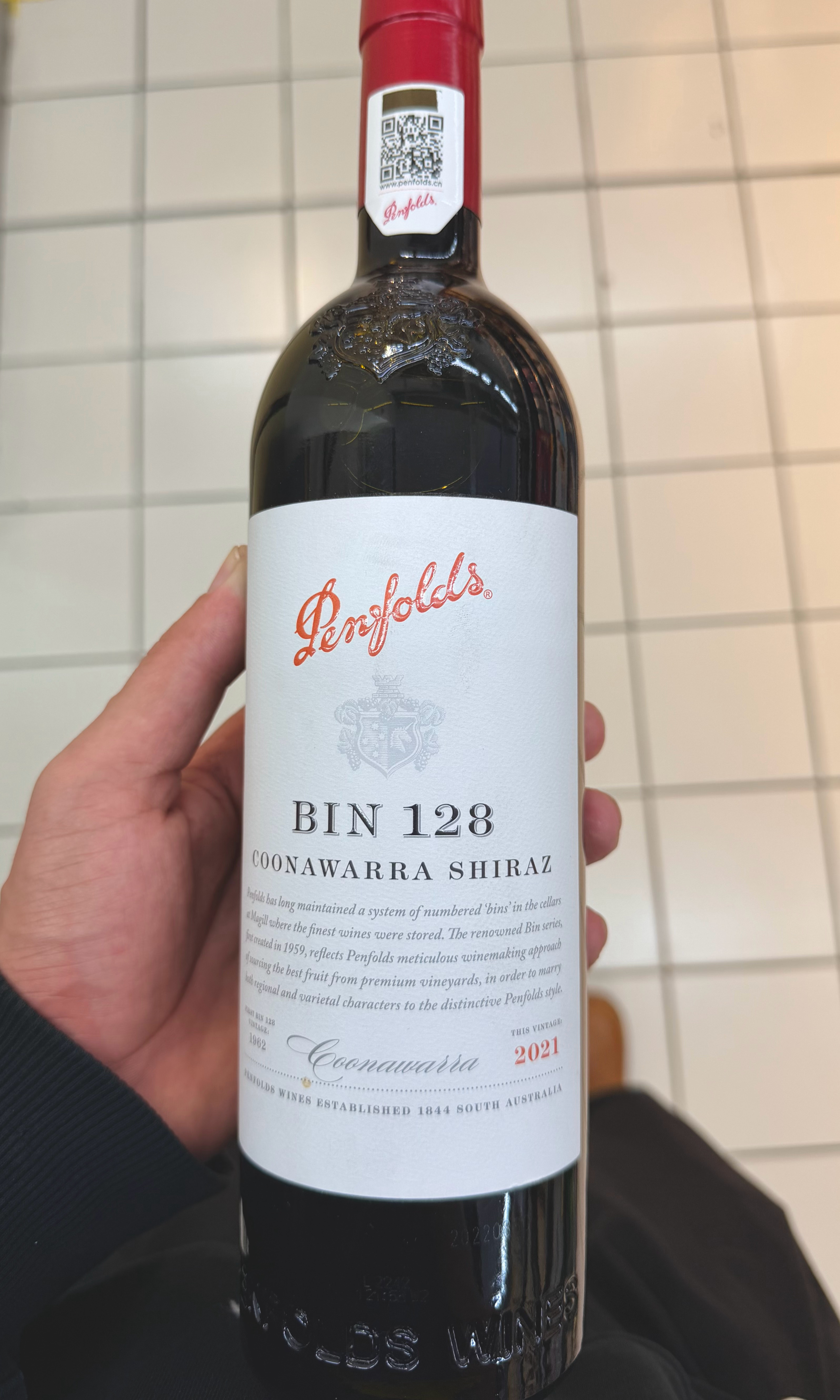 买两瓶奔富🍷🍷晚上推杯换盏11…… 