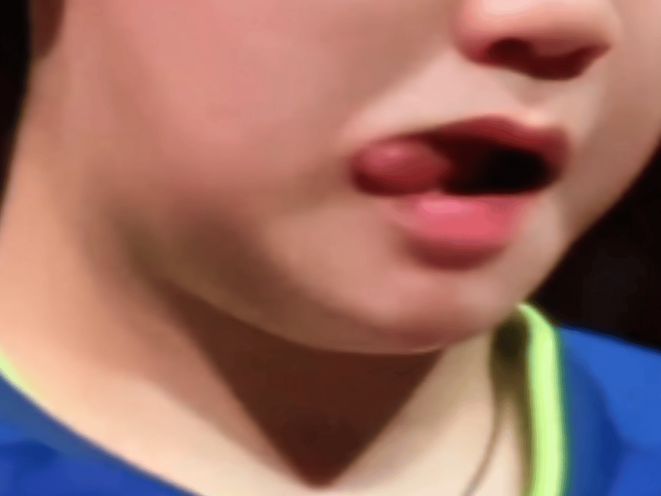 你们想的那个她是什么样子的？评论区发来欣赏一下呗[点赞] ​​​