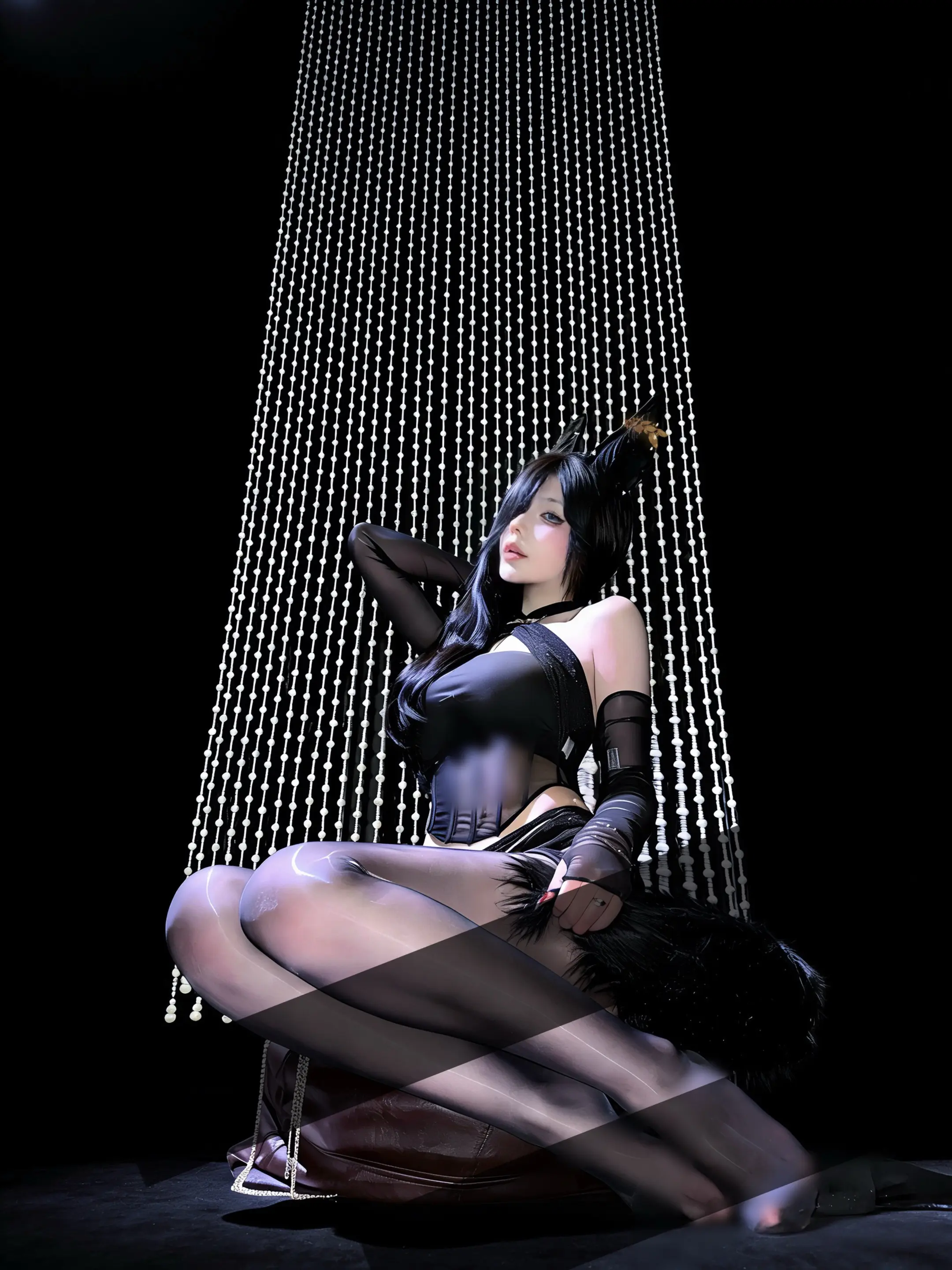 我对她爱憎的情绪就像猫的眼睛一样， 一晚上能变化好几次。