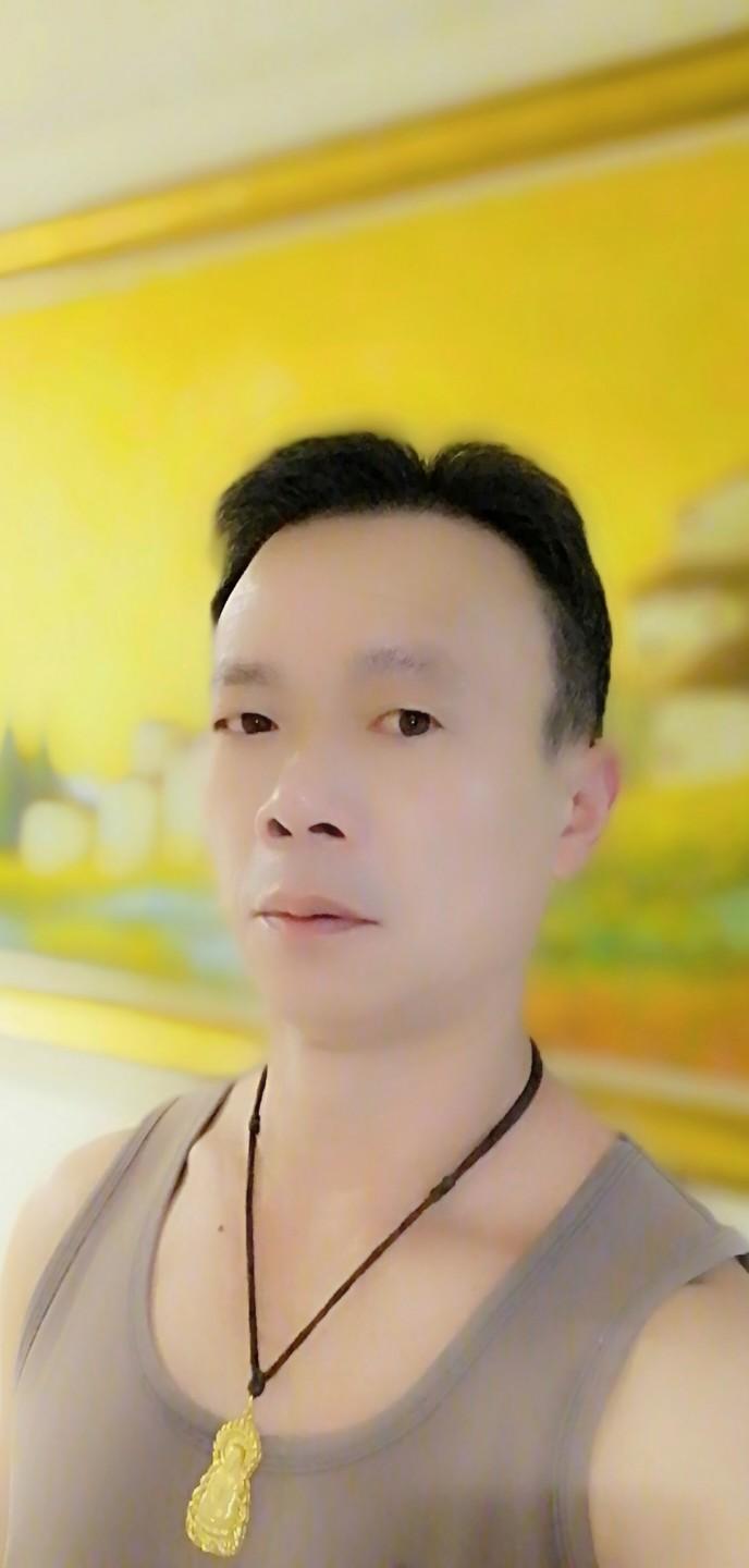 婚姻生活里，什么最重要？不是轰轰烈烈的爱情，也不是腰缠万贯的财富。
人到中年，婚