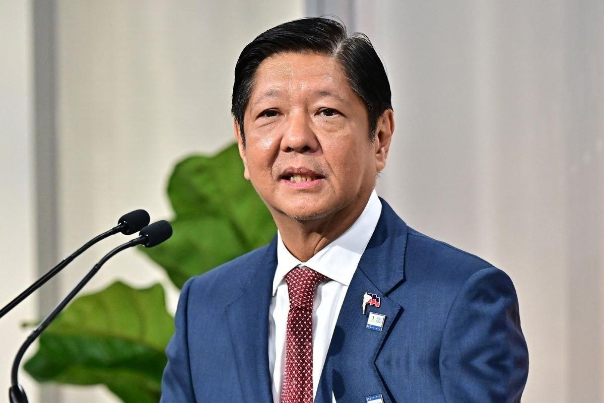 中菲两军的“前线联络官”，竟然被连锅端了？最近，菲律宾突然把驻北京的国防武官团队