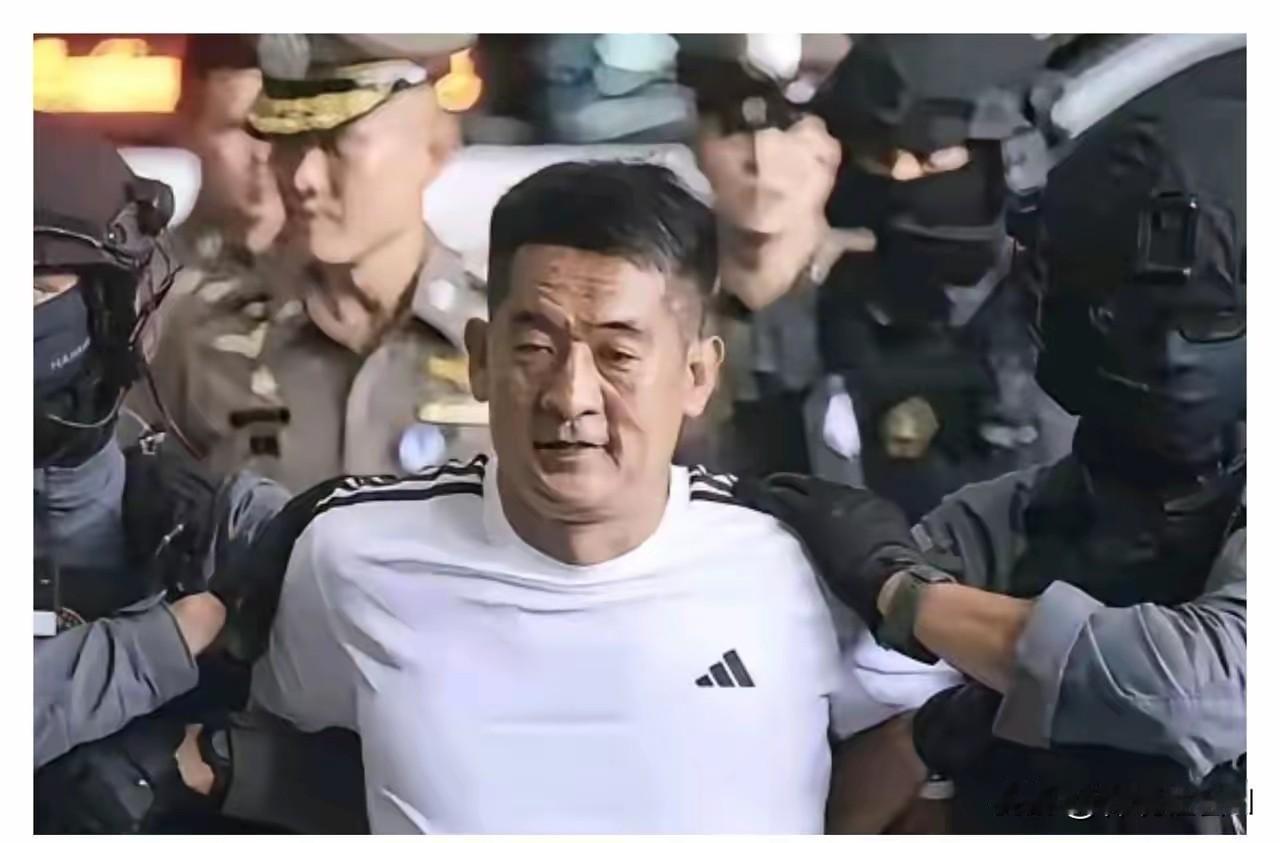 躲在曼谷的跨境赌博和电诈头目余智江，重要被打包送上了飞往我国的班机。下一步，臭名