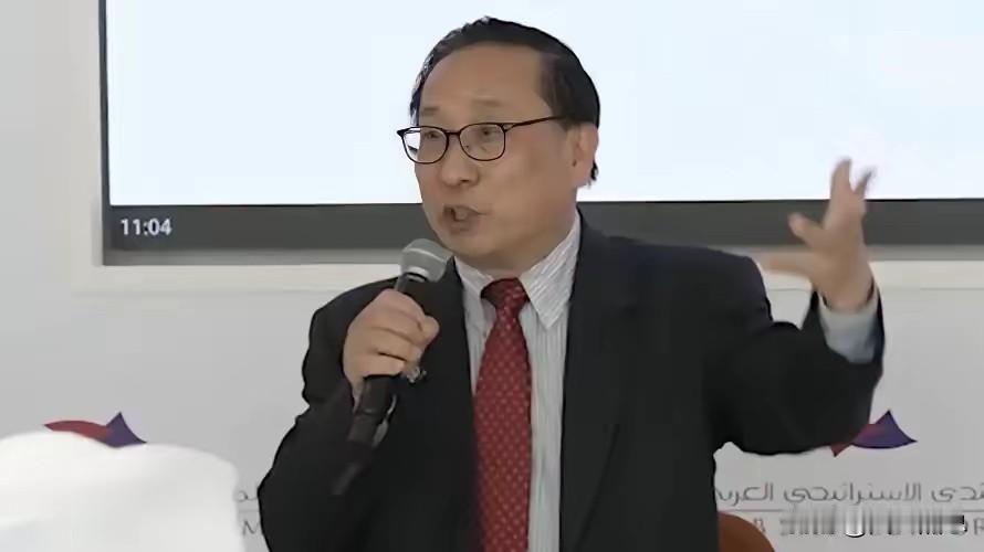 寥寥数语，便清晰透彻、有理有据，不见一丝冗余。
高志凯先生堪称近期中国人历史记录
