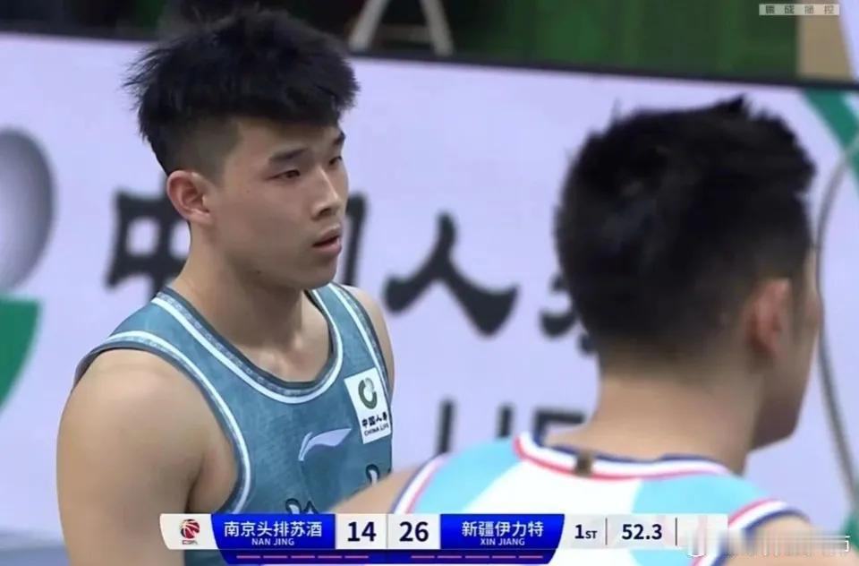 林葳从未在辽宁和新疆这种防守强硬的队伍面前证明过自己，在对阵新疆比赛中林葳9中1