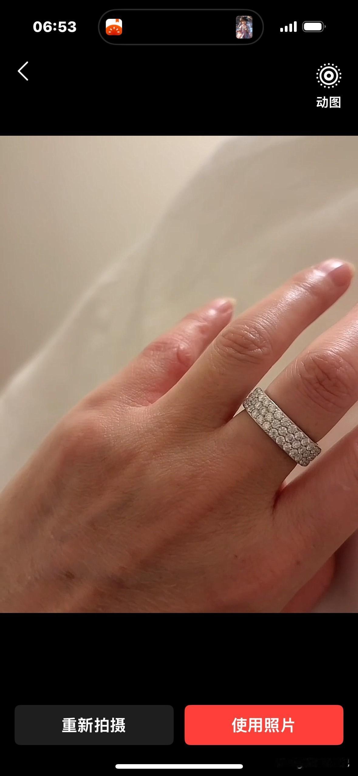 买的铂金就这么疯狂大涨价了，
就感觉，我买啥，啥涨价。
所以我认为，
2025年