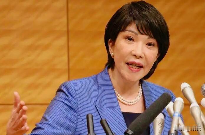 嘴上说得比唱得还好听！10月5日，高市早苗在日本国会施政演说里，称中国是“重要邻