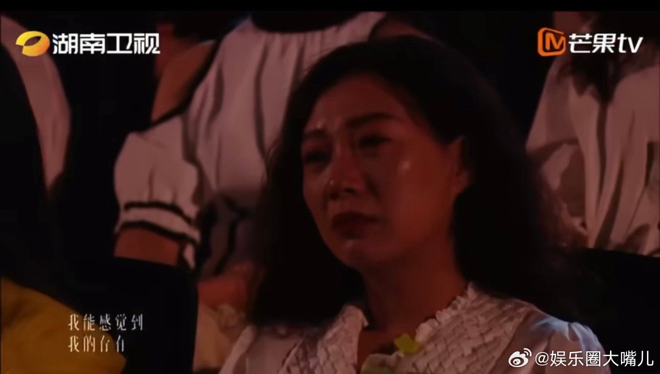 耳帝说GAI唱得很有感情 舞台上的GAI一开嗓，《北京北京》就有了灵魂。他用独特
