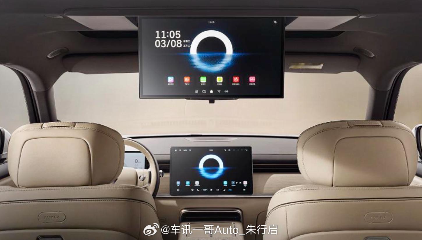 上汽通用五菱与华为联合打造的华境S正式发布，新车定位大六座SUV，采用1.5T插