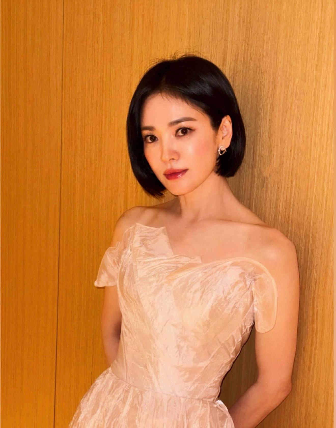 此女就是如此权威