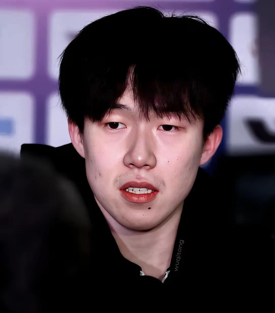 素颜的王楚钦帅吗？