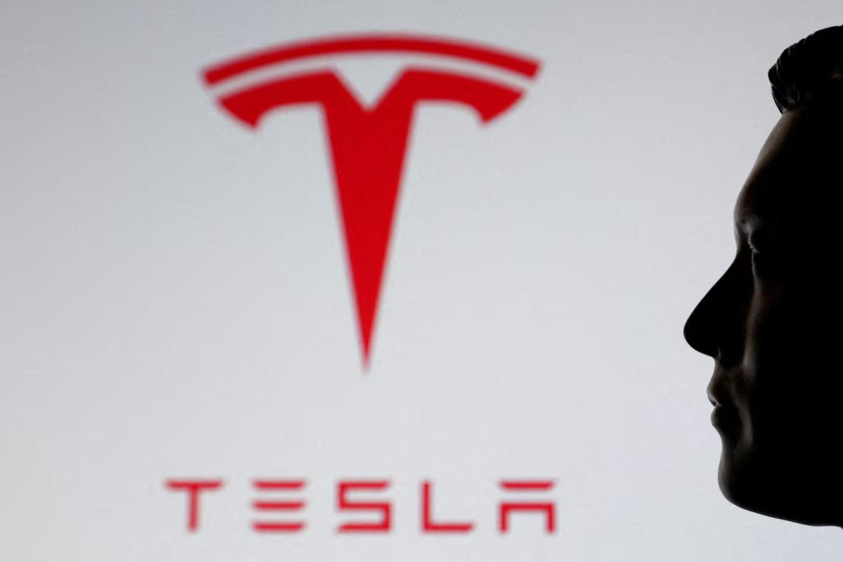 [To learn English]
Tesla (TSLA.O) is rol