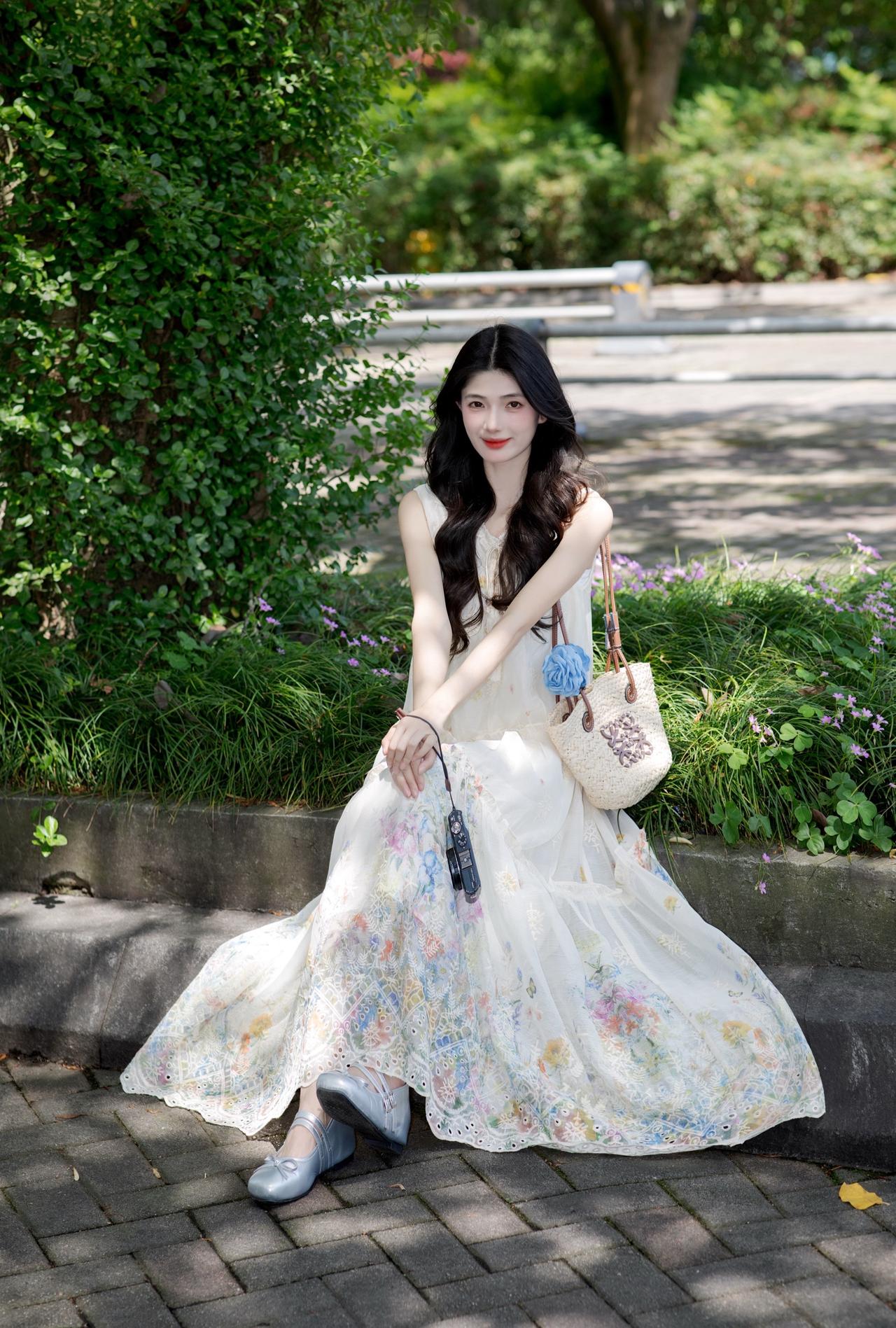 碎花裙 仙女裙 夏季连衣裙 气质仙女裙穿搭 适合度假穿的碎花裙